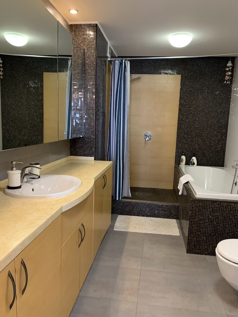 продажа двухкомнатной квартиры номер A-171214 в Приморском районе, фото номер 15